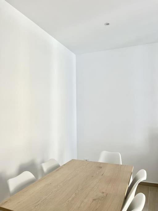 Moderno Apartamento Con Terraza En La Azotea Roses Exterior foto