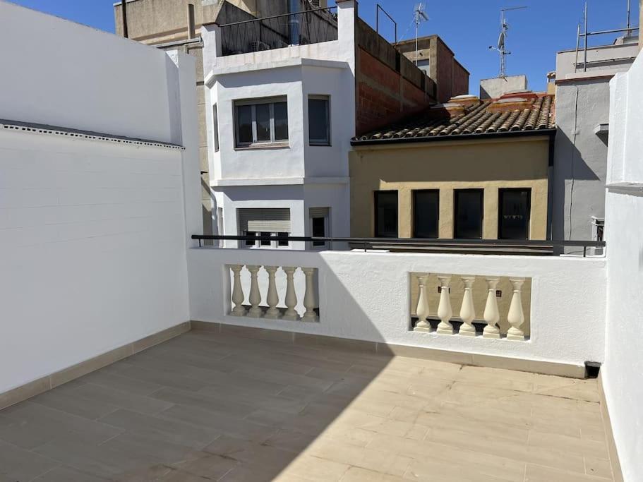 Moderno Apartamento Con Terraza En La Azotea Roses Exterior foto